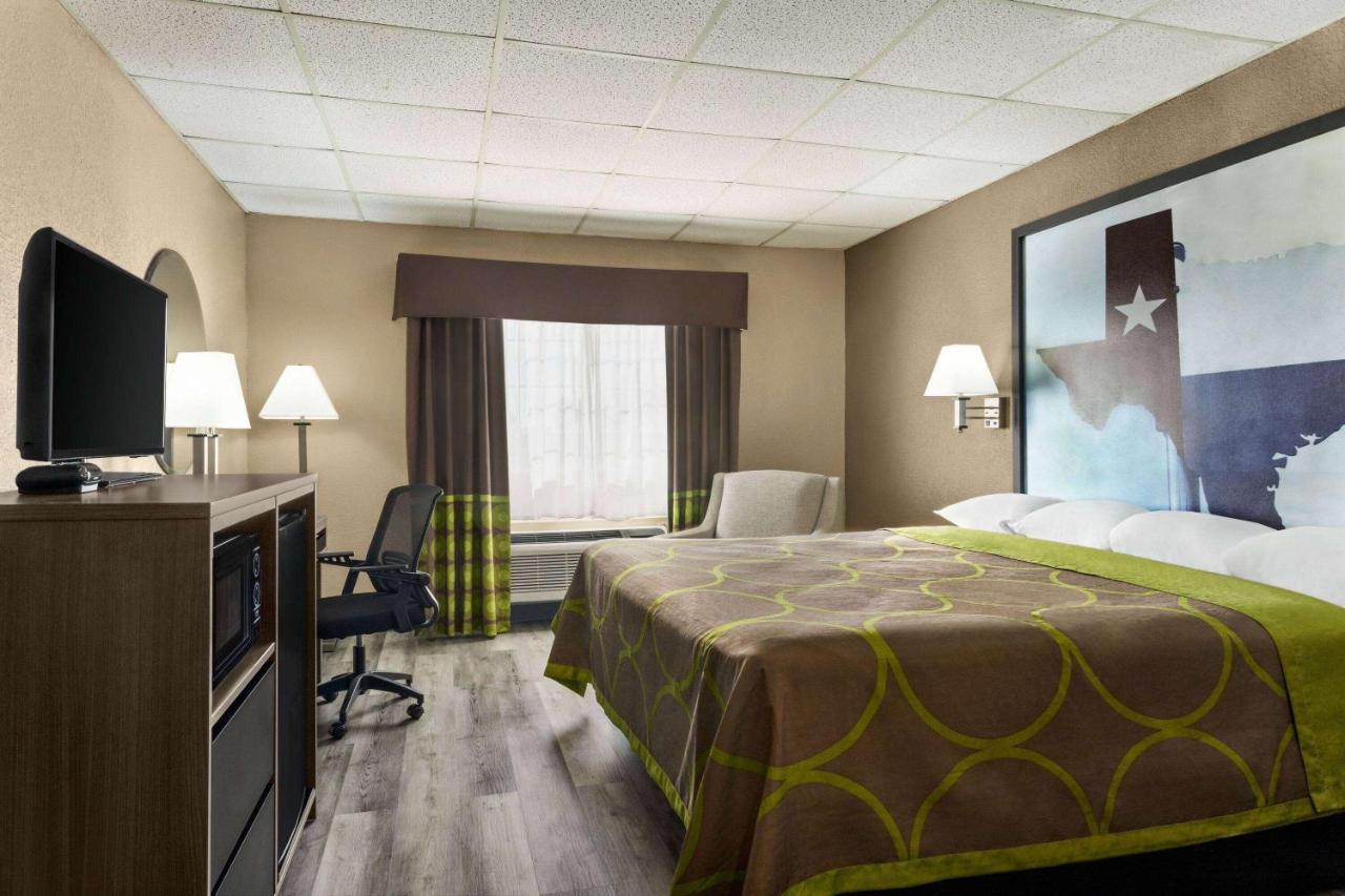 Super 8 By Wyndham Gainesville Tx Ngoại thất bức ảnh