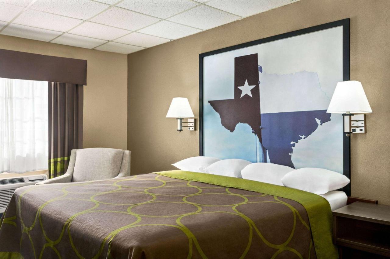 Super 8 By Wyndham Gainesville Tx Ngoại thất bức ảnh